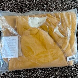Brand new Kyte Baby Sleep Bag, Mustard color, 2.5TOG, size Medium